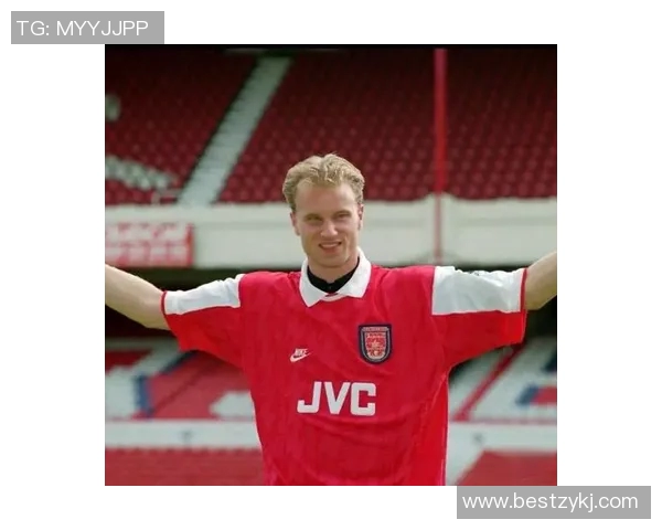 足球球星24号背后的传奇故事与荣耀时刻探秘